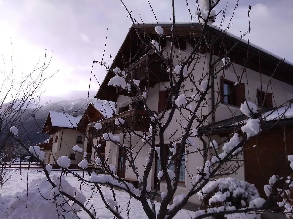 Casa Dello Sciatore Bormio 0*,  Italy