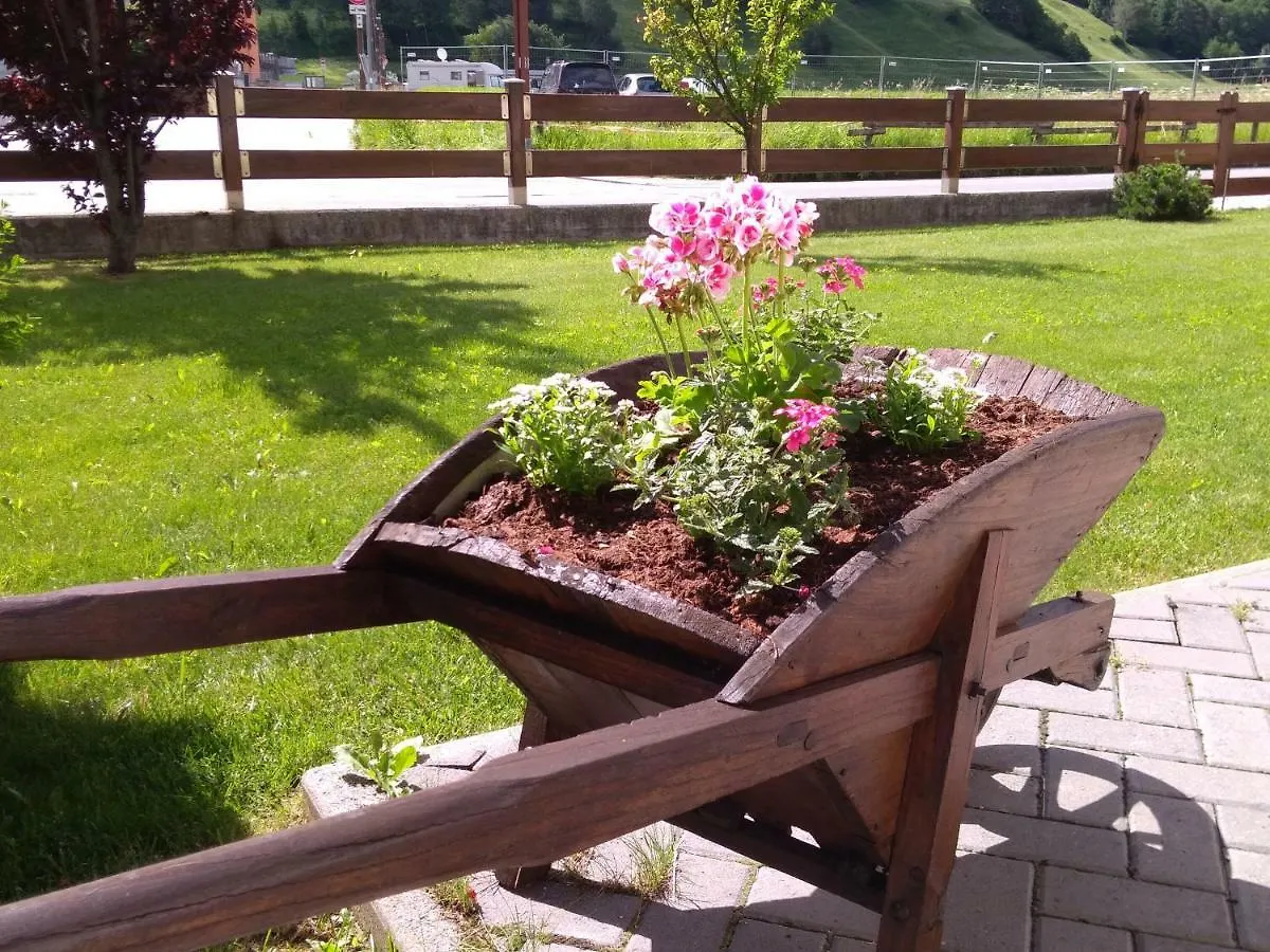 Casa Dello Sciatore Bormio 0*,